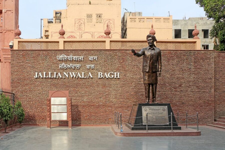 Amritsar: Small Group Sightseeing Tour with Wagah Border - Amritsar break and local sightseeing: a chance to reset