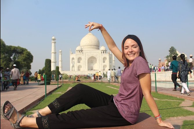 Approved Tour Guide in Agra for Full Day Sightseeing - Pickup, AC Car, and the Value of a Real Guide