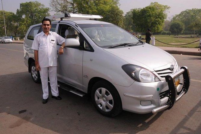 Arrival Meet & Assist service at Delhi Airport with optional Private transfer - Where you’re met: aero bridge, buggy rides, and the customs corridor