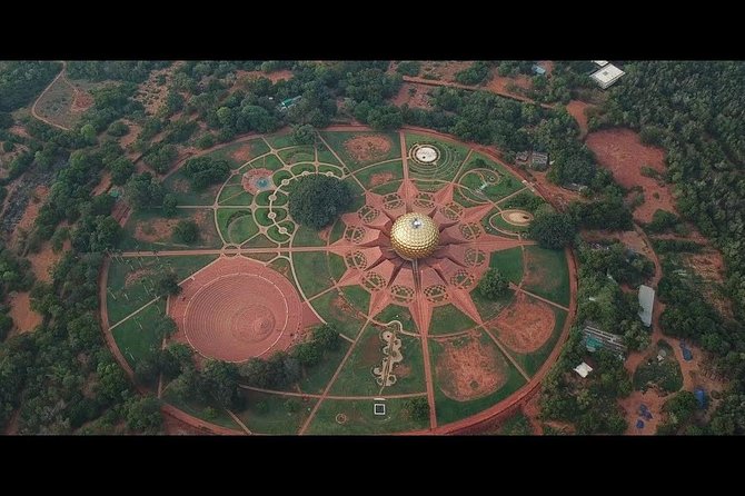 Auroville and Pondicherry Tour from Chennai - French Pondicherry by the water: Seaside Promenade and Rock Beach