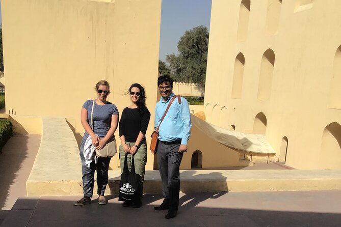 Award Winner- Jaipur Full Day Private Tour With Guide - Why a Private Full-Day Jaipur Tour Feels Less Stressful