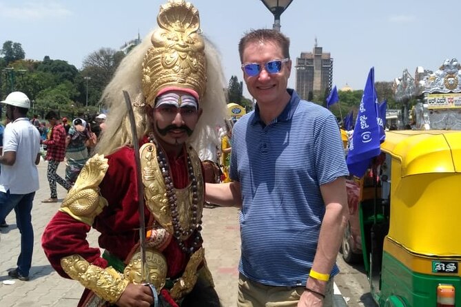 Bangalore city tour with English guide & multi language support - The day’s rhythm, from hotel pickup to palace photos
