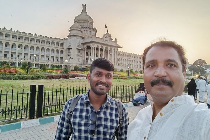 Bangalore Heritage and Cultural Walking Tour - Old market lanes, heritage buildings, and centuries-old temples