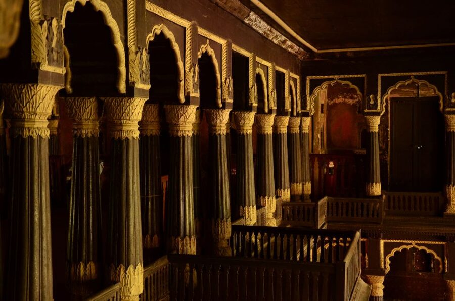 Bangalore: Walking Tour of Fort, Palaces, and Market - From Fort ruins to neighborhood stories: Bengaluru’s origin through your feet