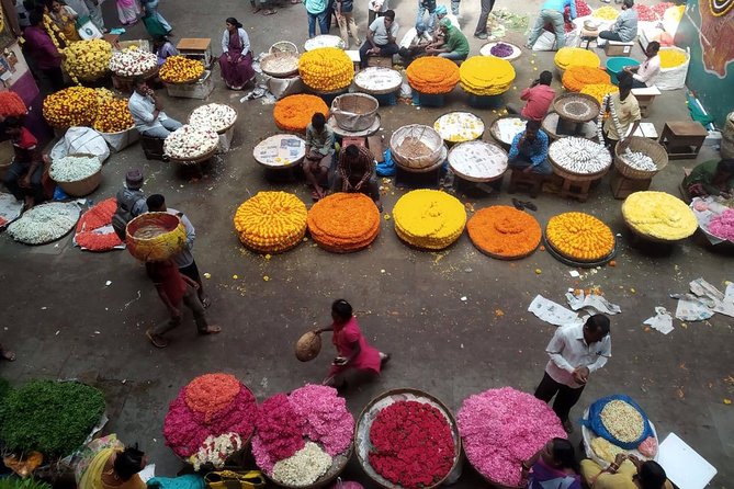 Bengaluru Pete City Market Half-Day Walking Tour - Silk Weaving and Jewelry Workshops: Craft That Lives in Motion