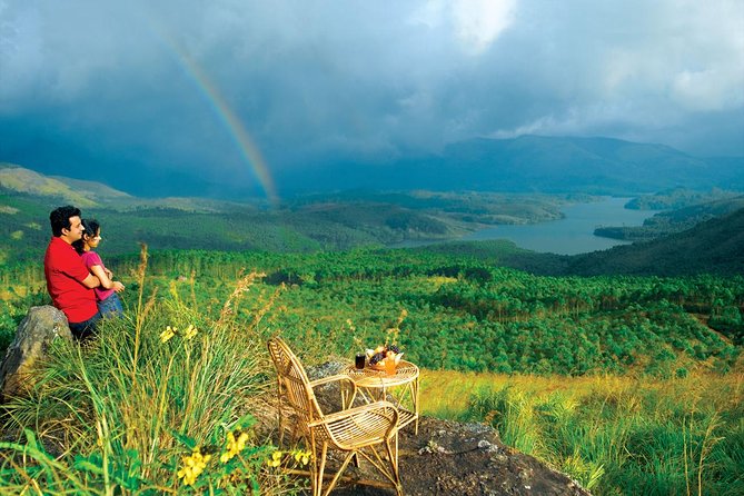 Best of Kerala Tour (Exclusive Private tour) - Kovalam Beach: Resort Comfort and Optional Ayurveda