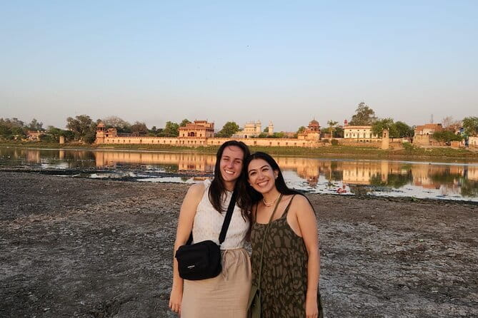 Best Taj Mahal Tour From Delhi - Price and Value: What the $60 Gets You (and What Might Not)