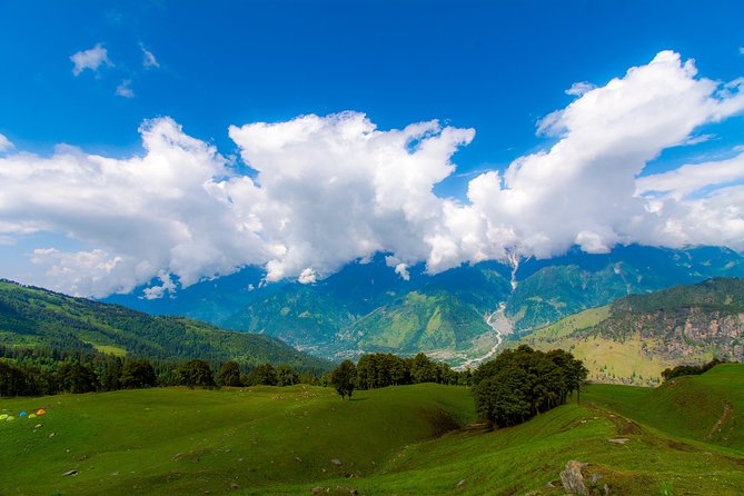 Bhrigu Lake and Alpine Meadow Trek - Night in the provided camps: comfort you will notice on Day 2