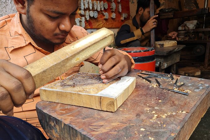 Block Printing & Village Stories: Discover Bagru’s Craft Legacy - The village walk in Bagru: printer families, homes, and context