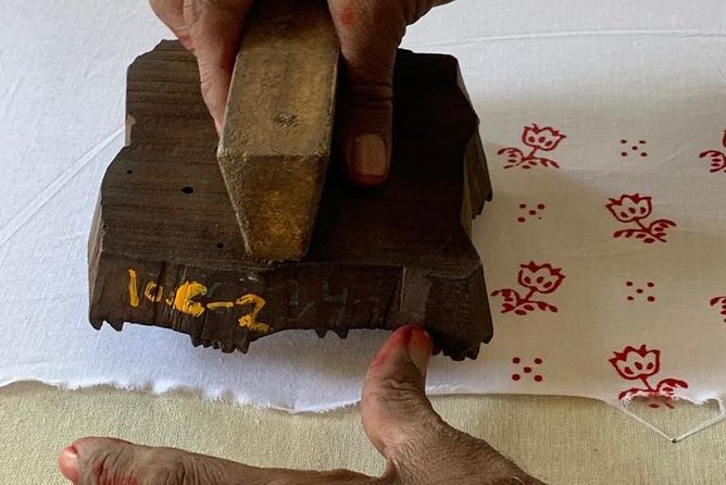 Block Printing Workshop in Jaipur! (including lunch) - Wooden blocks plus natural dyes, the method behind the look