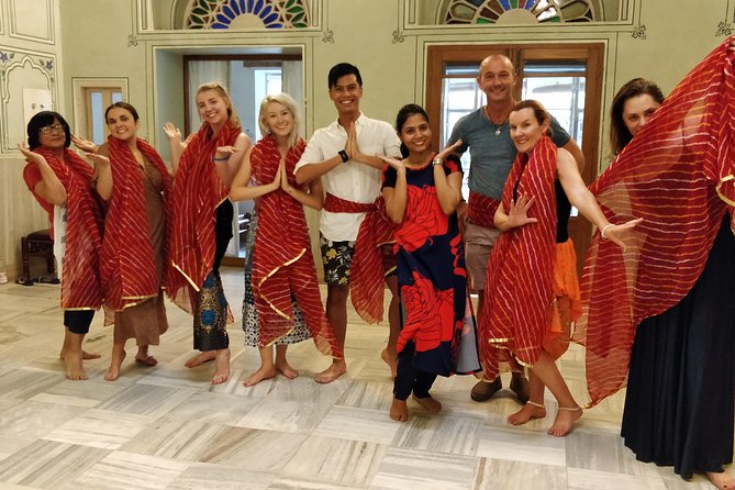 Bollywood Dance Class - Groove and shake on Hindi Movie hits ! - Duration and timing: plan for the full session
