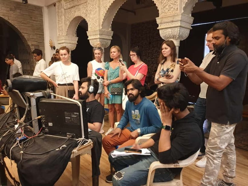 Bollywood Sightseeing and Celebrity Home Tour by Private Car - Voice recording in a professional studio, what you are really paying for