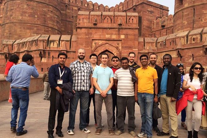Book Govt Approved Guide for Taj Mahal & Agra fort - Price and Value for a Private Group Up to 5