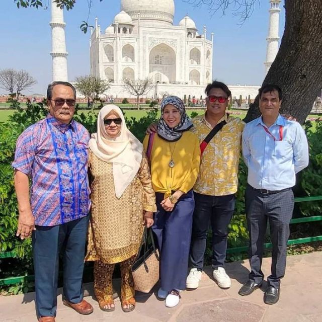 Book Govt. Approved Tour Guide For Taj Mahal & Fort - Key points before you go