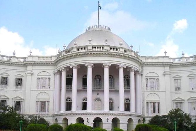 British Raj Heritage walk in Kolkata with guide - 3 hours, small group size, and why the guide changes everything