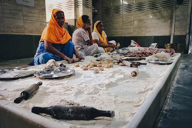 Chandni Chowk Delhi Food Tour with 15+ Tastings - Price and what you actually get for $39