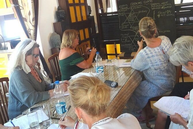 Chef Kamal's Indian Cooking Classes - Key highlights to look for