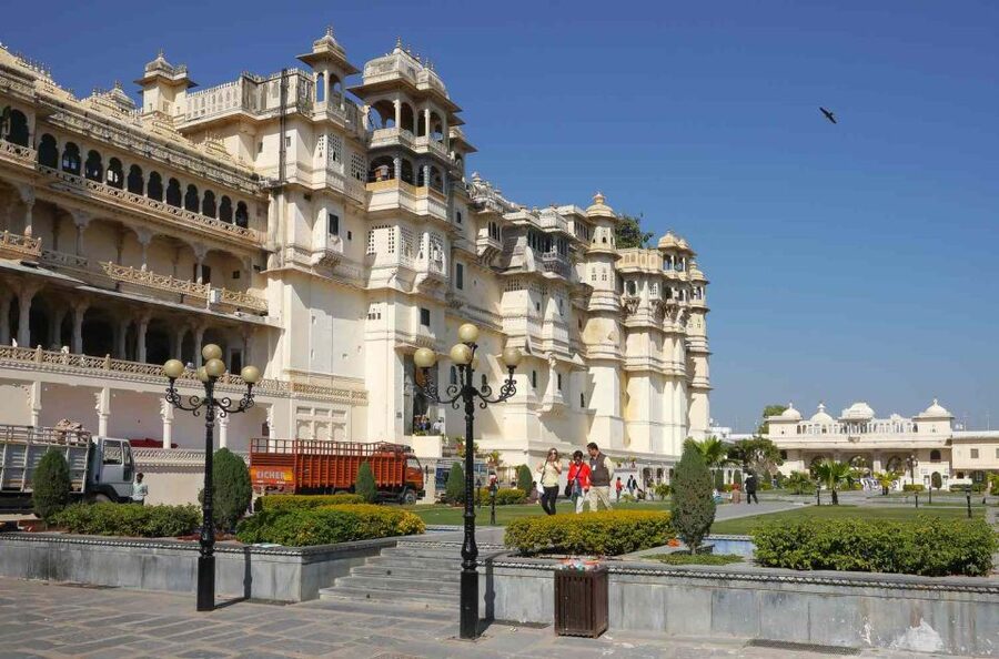 City Palace Udaipur Express visits with english speaks guide - The palace complex behind the walls: a 400-year story in one place