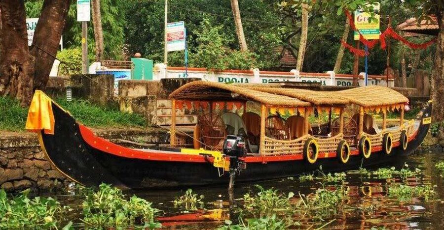 Cochin : Alleppey/Alappuzha Backwater Canoe (Shikara) Cruise - Who this cruise suits best, and who should rethink it