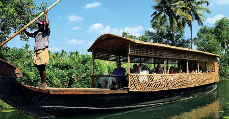 Cochin: Backwater Village Eco Boat Cruise with Lunch - The village craft stop: coconut weaving and coir making in plain view