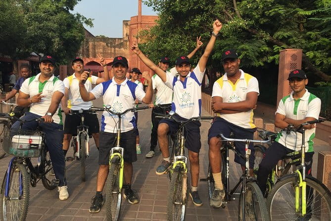 Countryside Bicycle Tour - Bikes, helmets, and pacing for a 2 to 4 hour outing