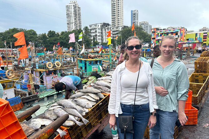 Cruise to Mumbai Historical Tour - South Mumbai on the ground: colonial-era streets meeting finance and markets