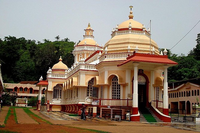 CULTURAL & HISTORIC DAY TOUR ATTRACTIONS - Churches, Temples & Spice Plantation - Why this 6 to 8 hour Goa loop makes sense