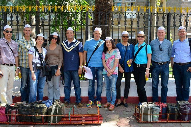 Dabbawala, Dhobi Ghat & Dharavi slum Tour with Local Train Ride - What the 4 hours feel like in real life