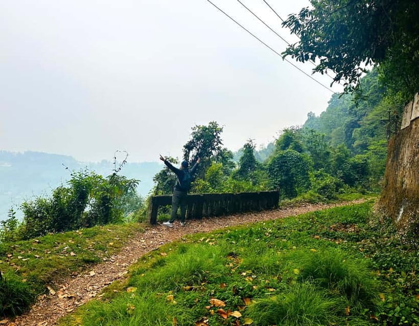 Darjeeling Cultural & Nature Walking Guided Tour - Markets, shopping time, and how to handle snacks like a pro