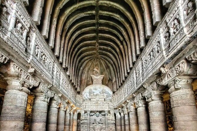 Day tour of Ajanta caves - What you really pay for: $55 per group and the value tradeoff