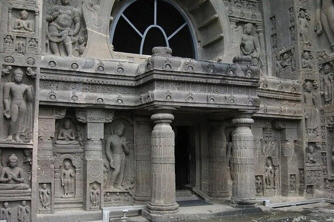 Day tour of Ajanta caves - The full-day rhythm: what the 8 to 12 hours really means