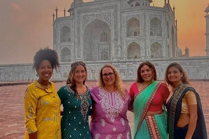 Day Tour Of Tajmahal From Bangalore With Car Guide Entrance Meal - Flights and airport timing: what you control
