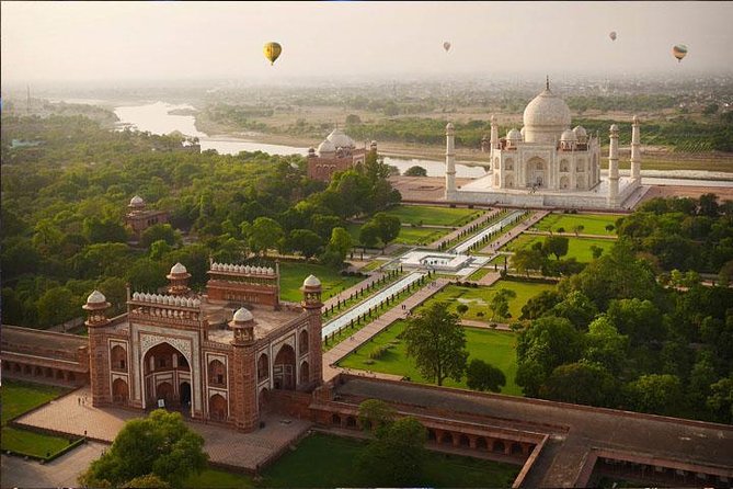 Day Trip to The Taj Mahal and Agra from Jaipur - Getting the most from your guide, even with limited time