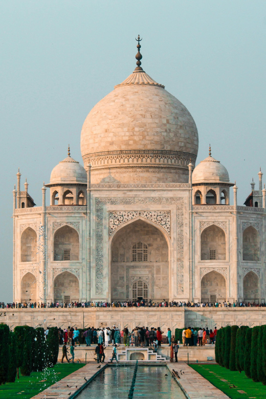 Delhi: All-Inclusive Day trip Taj Mahal with Elephant SOS - Agra Fort optical illusion points, Akbar era details, and Taj views