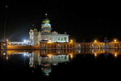 Delhi by Evening Tour with Private AC Car, Guide & Dinner