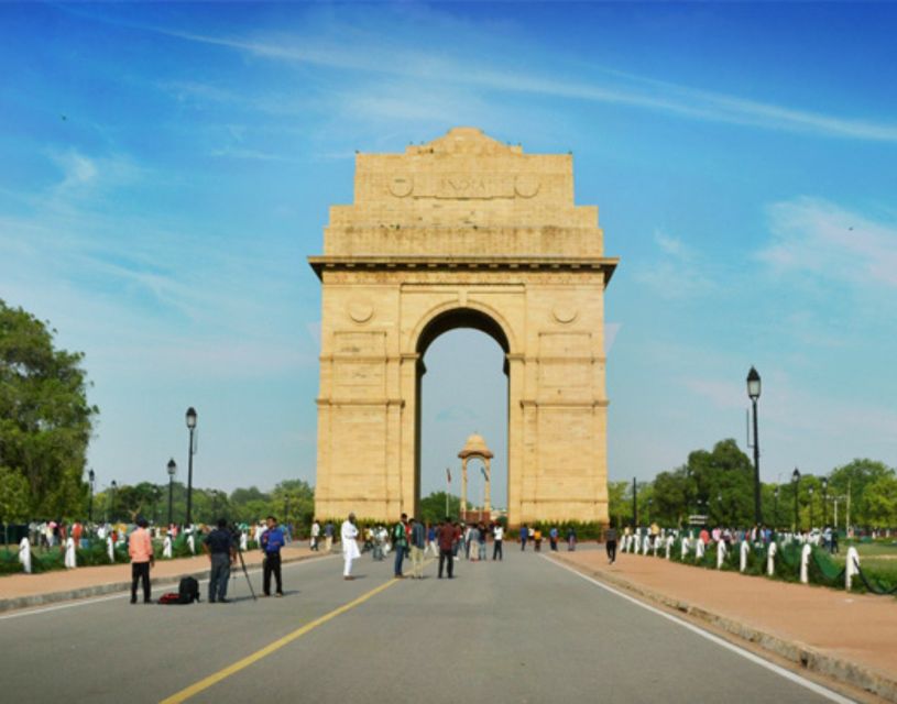 Delhi: Old and New Delhi Guided Full or Half-Day Tour - Drive-By Delhi: India Gate, Parliament House, and Presidential Palace