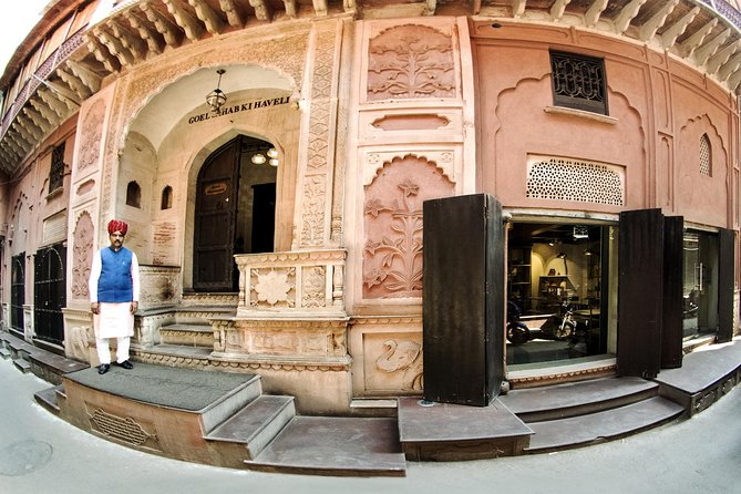 Delhi's Arts, Dance, Music, History, Food and Heritage Tour - Classical dance and live musicians, in the right setting