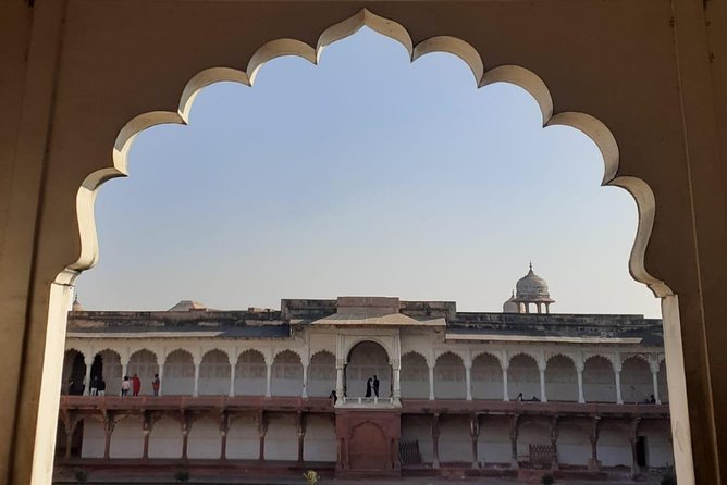 Delhi : Sunrise Taj Mahal & Elephant conservation - All Inclusive - Value check: does this $39 price deliver real benefits?