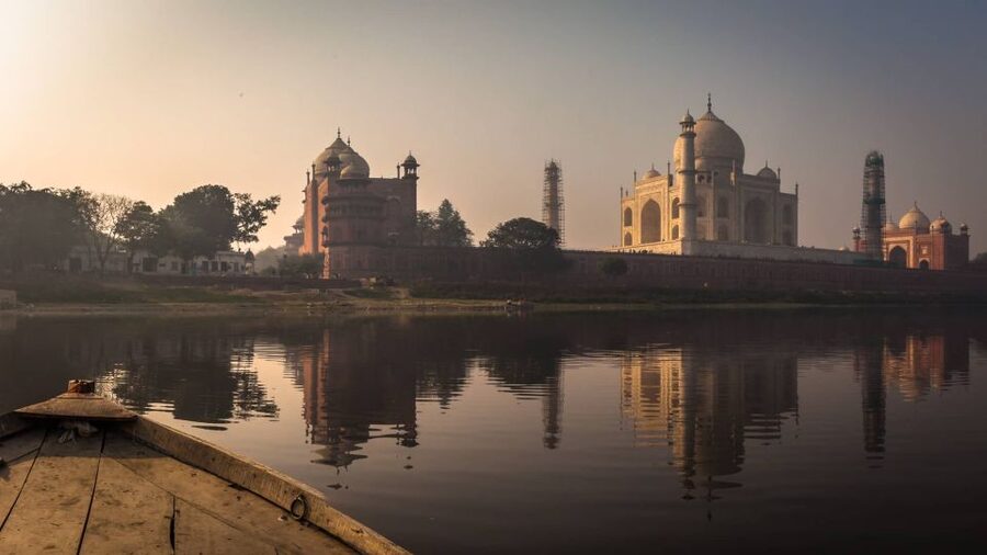 Delhi: Taj Mahal & Agra Fort Private Tour with Baby Taj - Taj Mahal visit: skip-the-line support, golf cart, and better photo angles
