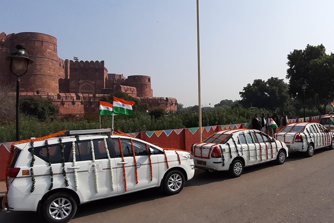Delhi to Agra and Taj Mahal Private Day Trip by Express Train with Lunch - Beyond the Taj: Agra Fort and how to see the Mughal power behind the marble