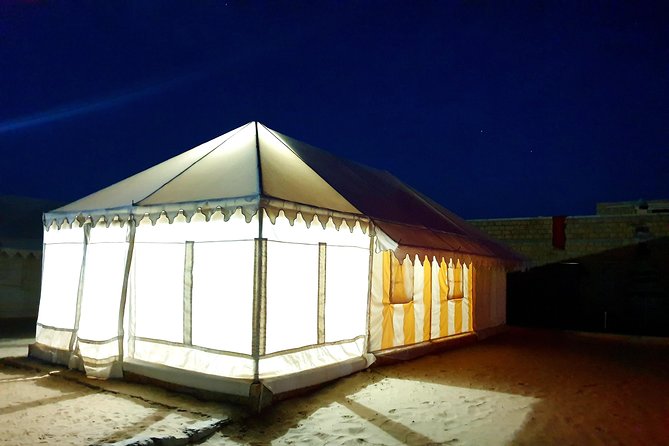 Desert Tour with Camel Safari, jeep safari - accommodation in luxury Swiss tent - Transportation and pickup: comfort you notice in the first hour