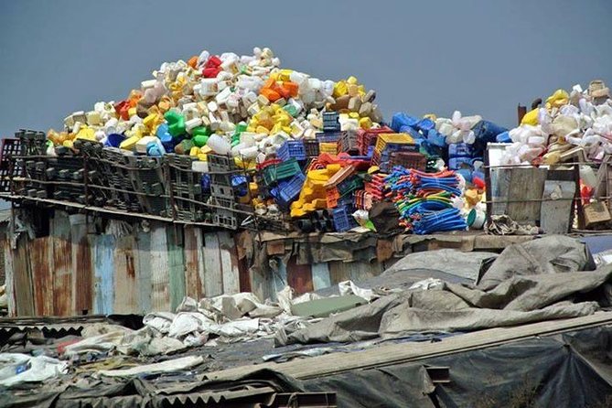 Dharavi Slum Tour in Mumbai - Meet the resident college-student guides, and why it changes everything
