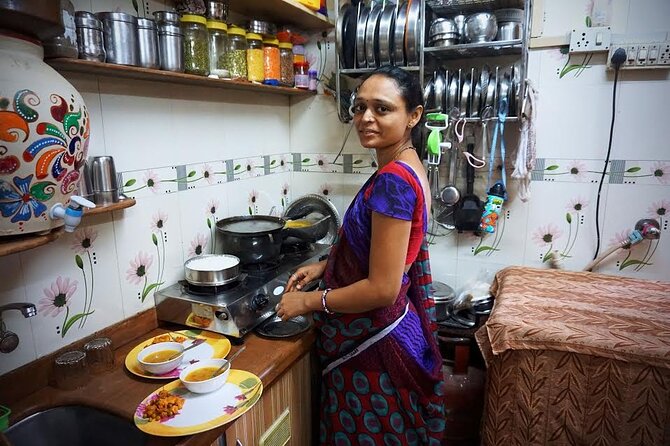Dharavi Tour and Family Lunch - Residential Dharavi: a microcosm of India you can walk through