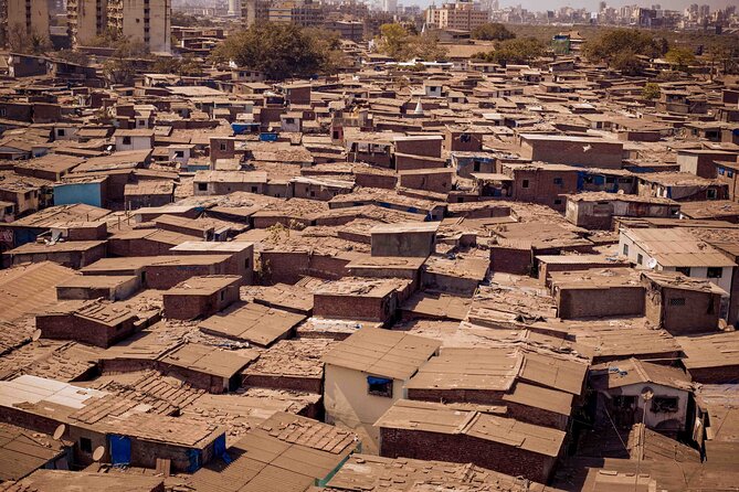 Dharavi Tour Including Car Transfer - Dhobi Ghat: Mumbai’s Outdoor Laundry Work in Motion