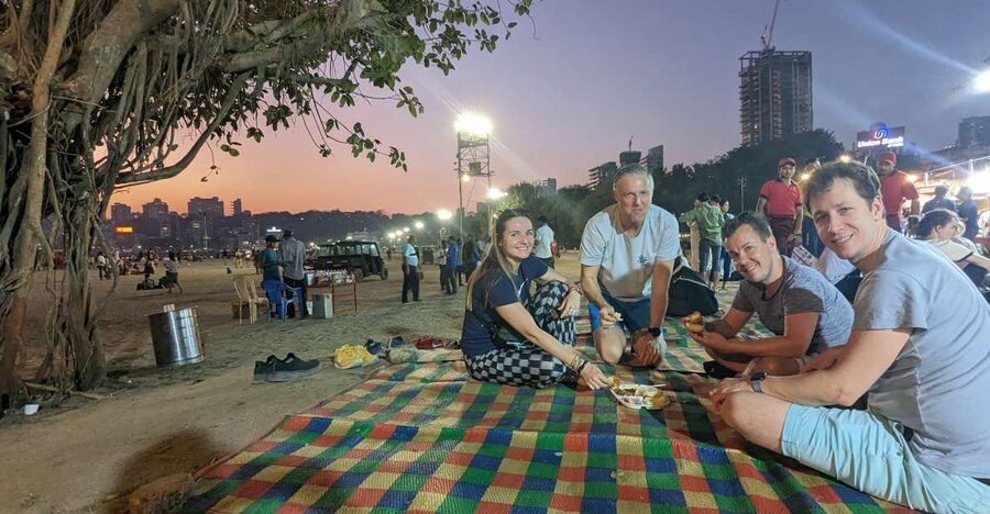 Discover Mumbai's street & beach with Vegetarian food tour - Where Churchgate and Girgaum fit into Mumbai’s food map