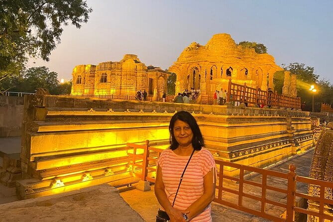 Easy Private Tour at Sun Temple and Rani Ki Vav by Car - Lunch and the optional break that keeps the day enjoyable