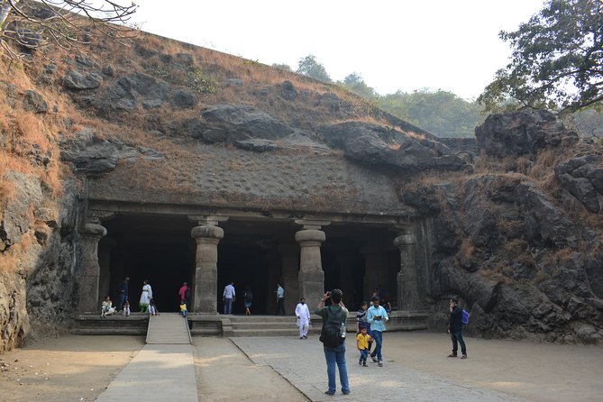 Elephanta Caves & Island Tour with Multiple Options - Gateway of India to the Island: Ferry Ride Timing and Expectations