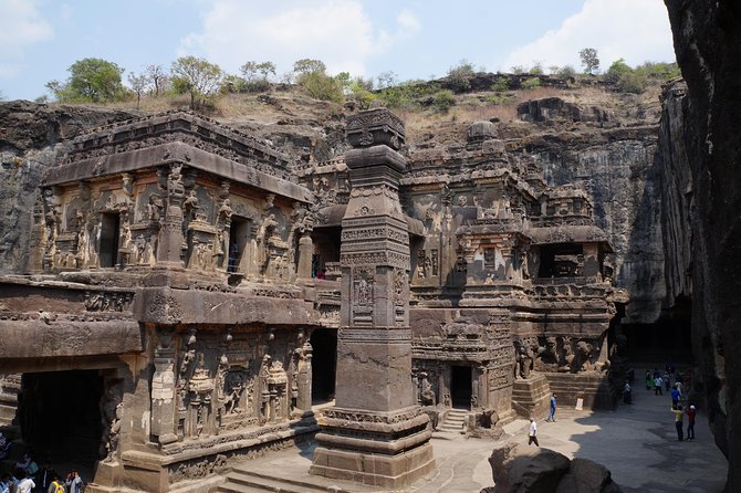 Ellora-Ajanta two days taxi service with other attractions - Comfort and logistics that matter more than you think
