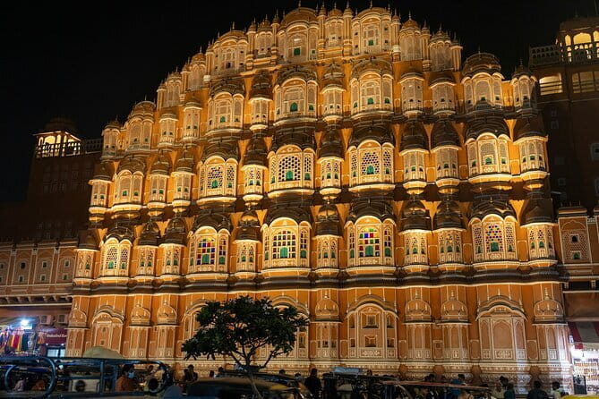 Enchanting Jaipur: Private Evening Tour of the Pink City - Jal Mahal: the palace on Man Sagar Lake at night