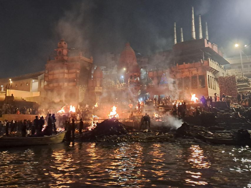 Evening Boat Ride - Why This Evening Ganges Cruise Feels Different Than Daytime Sightseeing